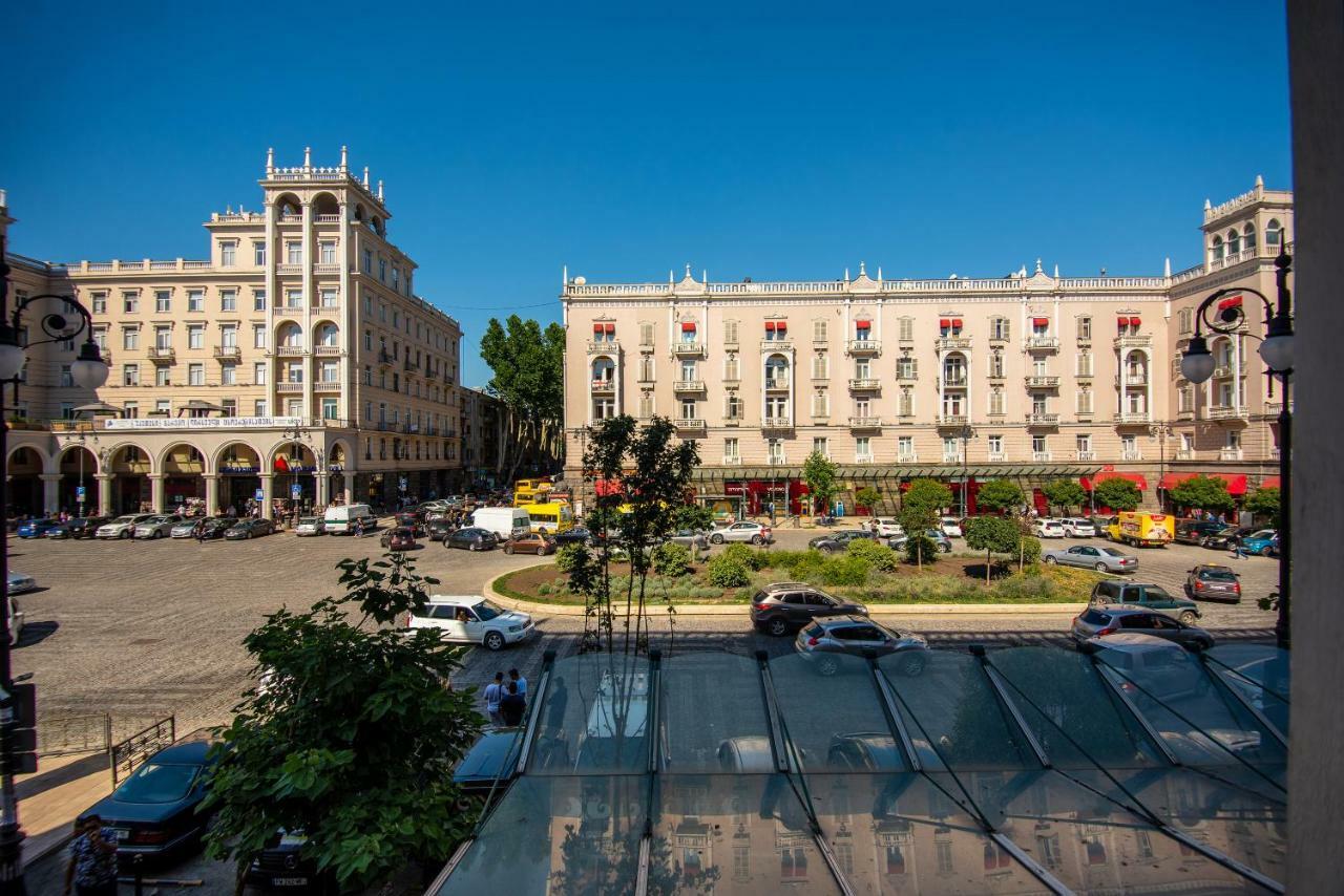 Gio'S Apartment Тбилиси Экстерьер фото