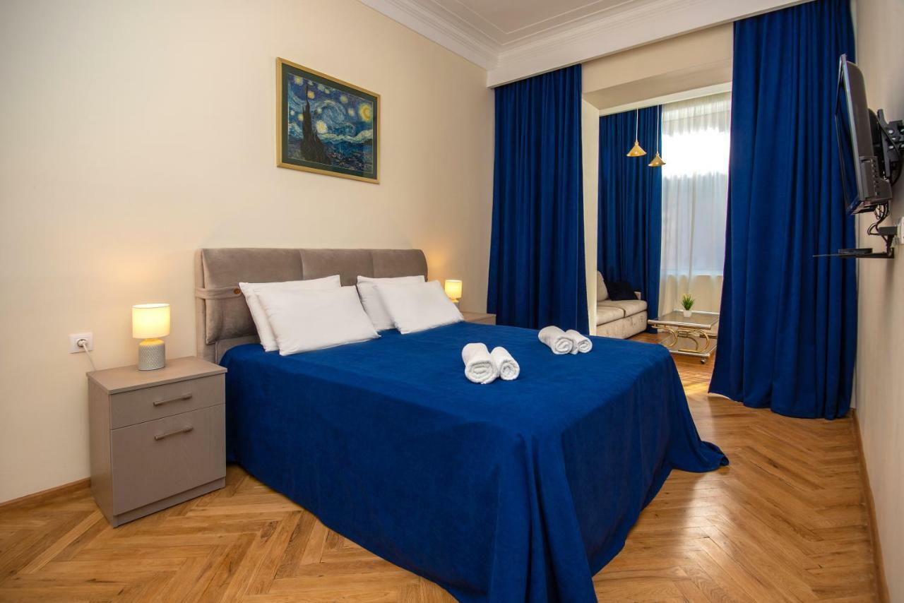 Gio'S Apartment Тбилиси Экстерьер фото